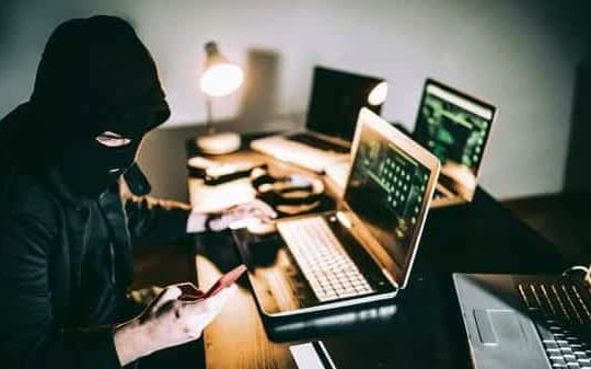 Army to buy new software to aid fight against hackers 2