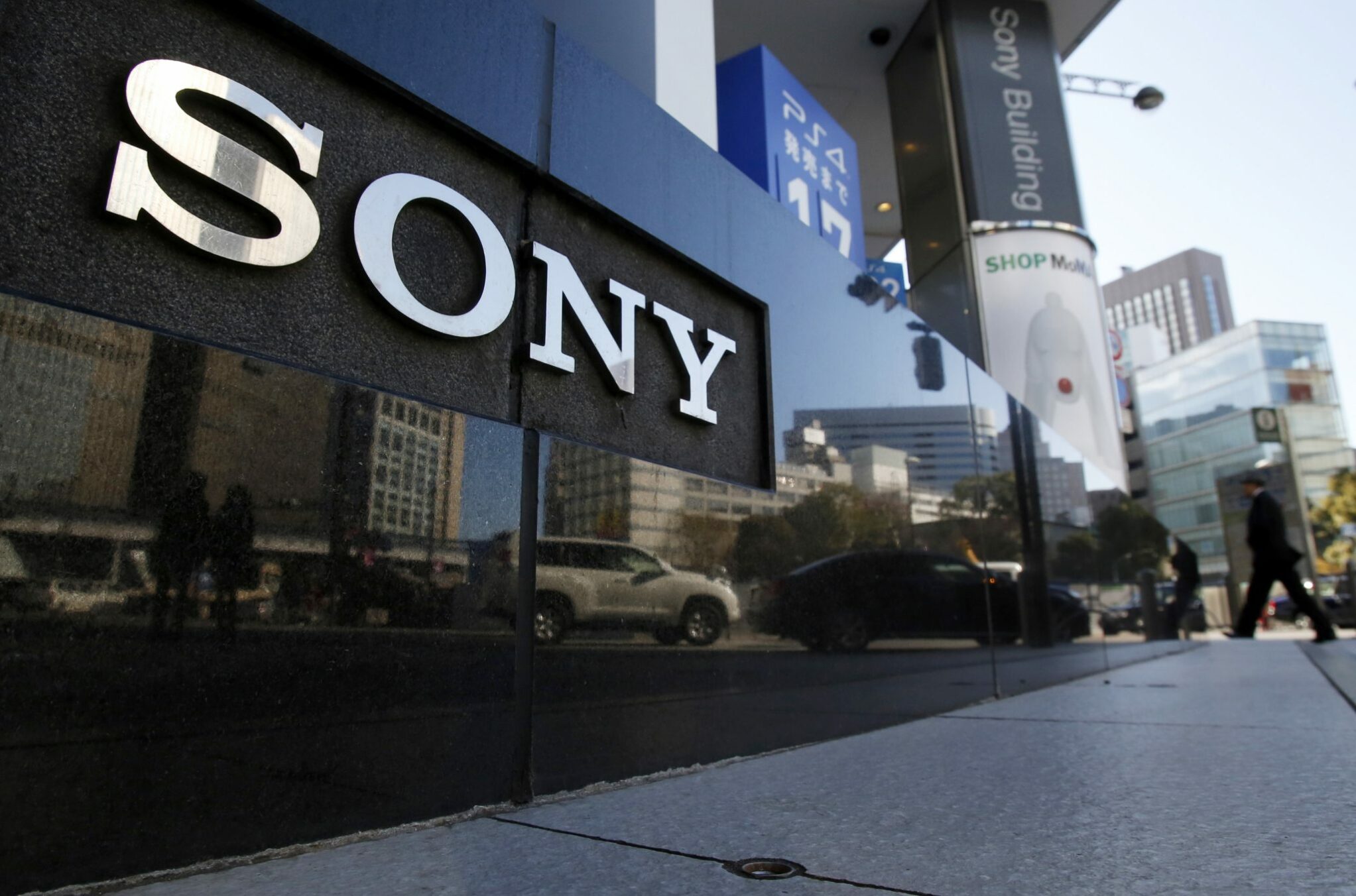 Xperia XZ Premium is now a part of Sony’s Open Devices program 8
