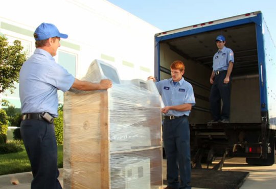 Top 5 Reasons to Hire a Commercial Mover for Your Business Relocation 2